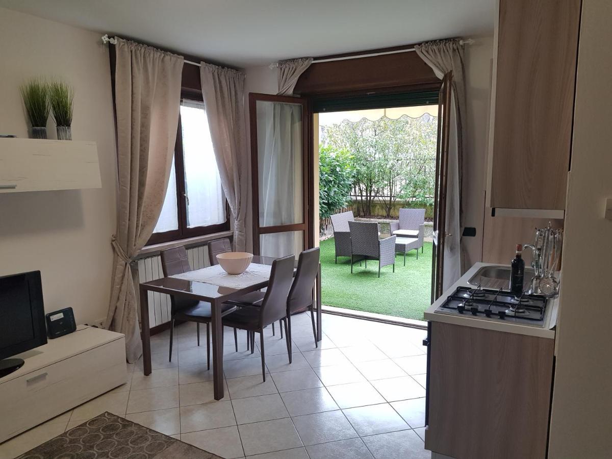 Appartamento Diamantina Desenzano del Garda Luaran gambar