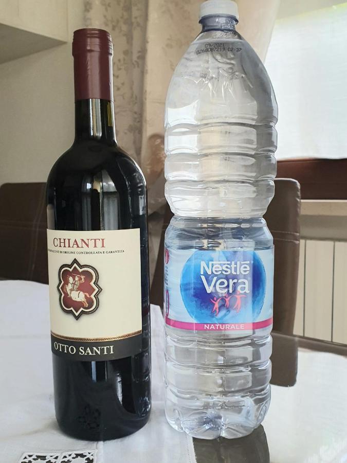 Appartamento Diamantina Desenzano del Garda Luaran gambar